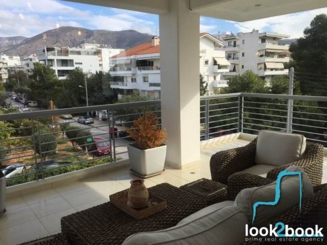 AMAZING MINIMAL FURNISHED APARTMENT IN THE CENTER OF GLYFADA 
