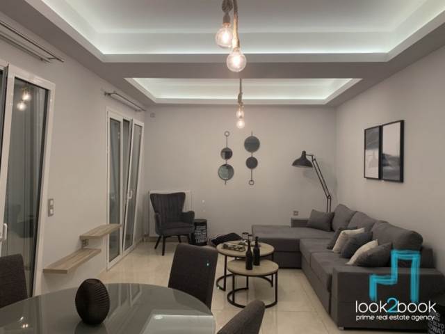 FULLY RENOVATED FURNISHED MODERN APARTMENT IN PALAIO FALIRO 