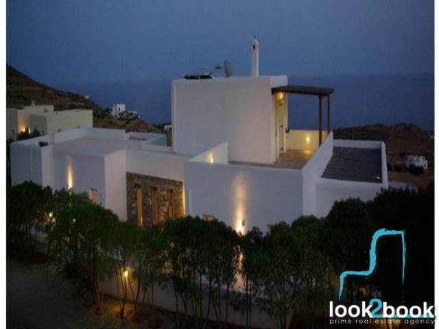 AMAZING DETACHED HOUSE WITH GARDEN AND UNLIMITED VIEW IN MEGAS GIALOS SYROS 