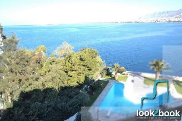 ΚΑΤΑΠΛΗΚΤΙΚΟ ΡΕΤΙΡΕ ΜΕ ΜΟΝΑΔΙΚΗ ΘΕΑ ΘΑΛΑΣΣΑ ΜΕ ΠΙΣΙΝΑ ΚΑΙ ΚΗΠΟ ΣΤΟ ΚΑΒΟΥΡΙ ΣΤΗ ΒΟΥΛΙΑΓΜΕΝΗ 