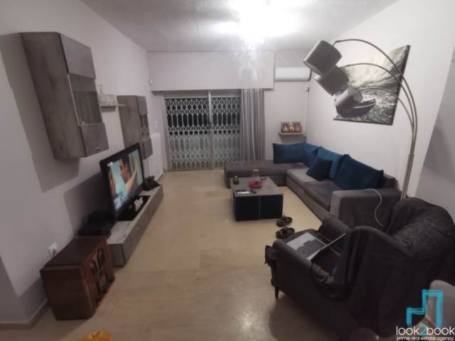 ΟΜΟΡΦΟ ΕΠΙΠΛΩΜΕΝΟ ΔΙΑΜΕΡΙΣΜΑ ΣΤΗΝ ΠΕΡΙΟΧΗ ΖΩΓΡΑΦΟΥ 