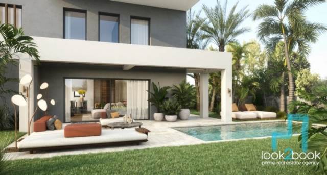 EXCELLENT NEWLY BUILT MAISONETTE WITH SWIMMING POOL AND GARDEN AT GLYFADAS GOLF 