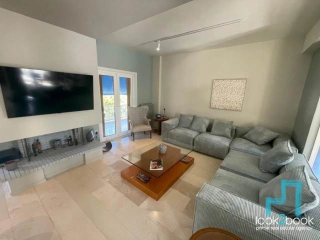 TOTALLY RENOVATED FURNISHED APARTMENT IN VOULIAGMENI 