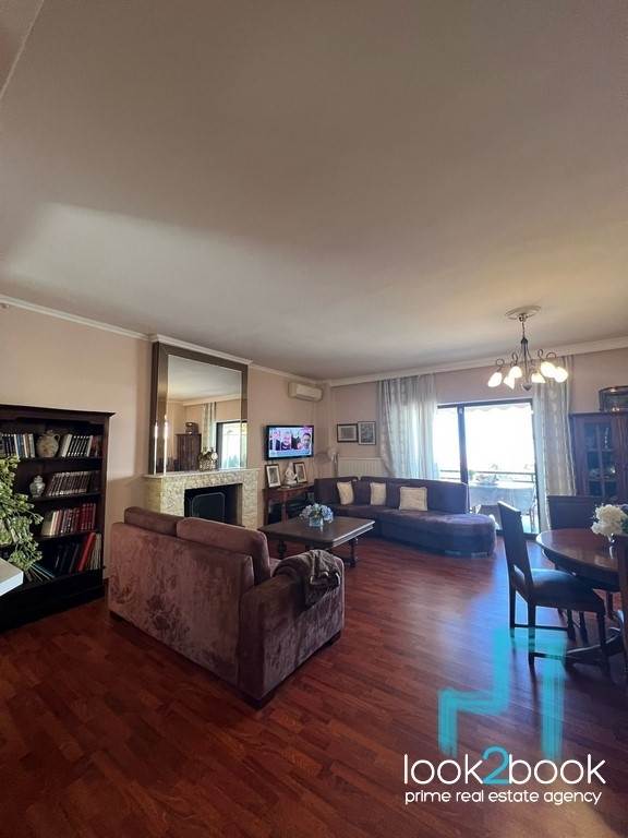 BEAUTIFUL APARTMENT IN KATO VOULA 