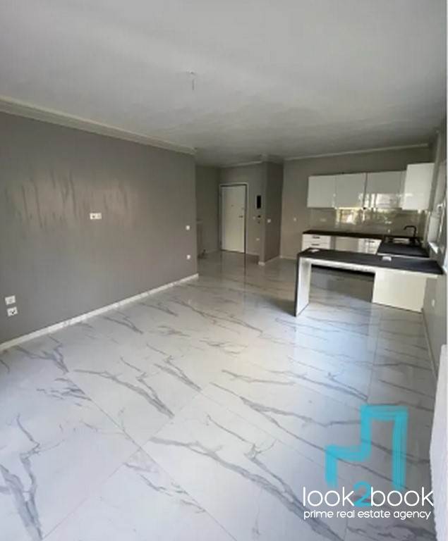 FULLY RENOVATED APARTMENT IN ANO GLYFADA  