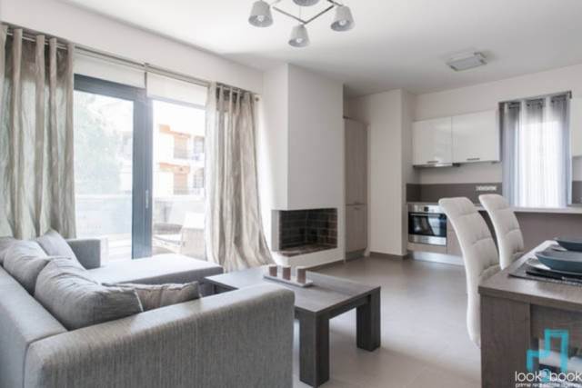 FULLY FURNISHED APARTMENT WITH FIREPLACE IN ALIMOS 