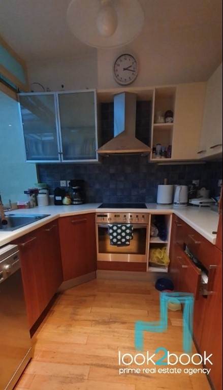 EXCELLENT MAISONETTE WITH GARDEN IN THE CENTER OF VOULA 