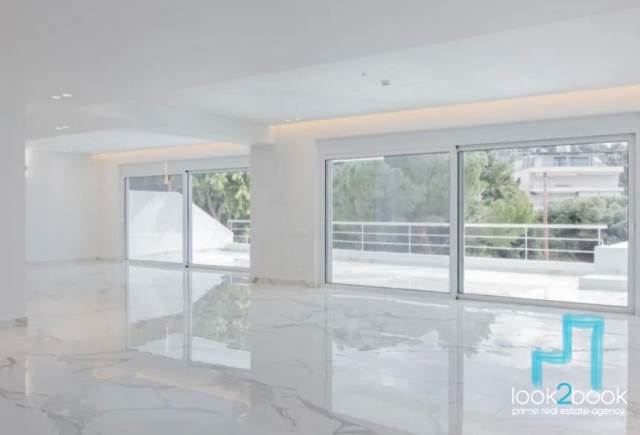 AMAZING DETACHED HOUSE IN EXCELLENT CONDITION AT VOULIAGMENI 