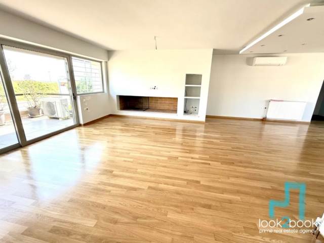 AMAZING MAISONETTE WITH SHARED POOL IN ALIMOS 