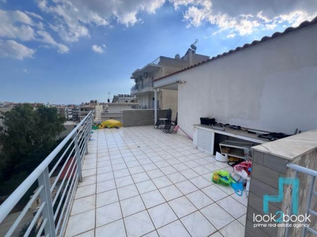 EXCELLENT OPPORTUNITY TO SELL A PENTHOUSE APARTMENT IN GLYFADA 