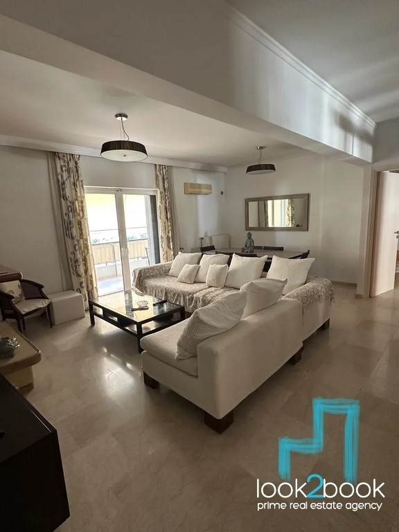 FURNISHED APARTMENT IN THE CENTER OF VOULA 