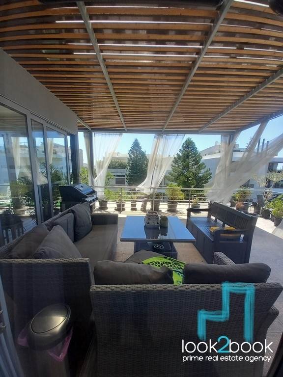 FURNISHED APARTMENT FOR RENT IN VOULA 