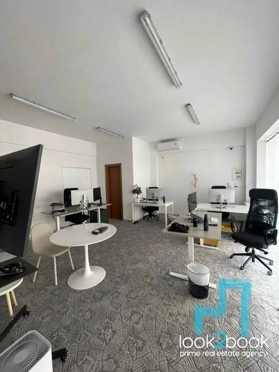 BEAUTIFUL PROFESSIONAL SPACE IN THE CENTER OF VOULA 