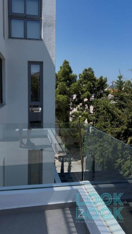 ΚΑΤΑΠΛΗΚΤΙΚΗ ΝΕΟΔΜΗΤΗ ΕΠΙΠΛΩΜΕΝΗ ΜΕΖΟΝΕΤΑ  ΣΤΑ ΚΑΛΥΜΝΙΩΤΙΚΑ 