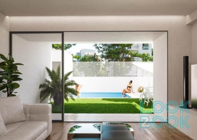 FOR SALE: EXCEPTIONAL MAISONETTE WITH PRIVATE POOL AND GARDEN 