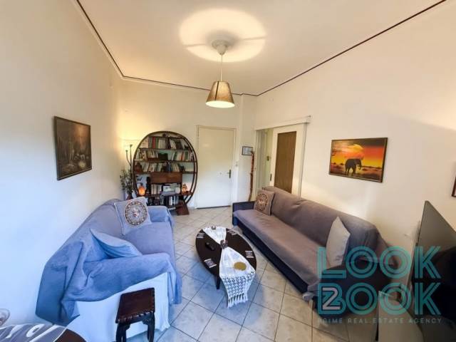 ΕΝΟΙΚΙΑΣΗ ΦΩΤΕΙΝΟΥ ΔΙΑΜΕΡΙΣΜΑΤΟΣ ΣΤΗΝ ΤΕΡΨΙΘΕΑ 