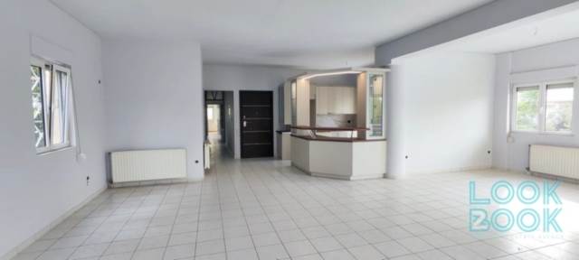 ΕΝΟΙΚΙΑΣΗ  ΕΞΑΙΡΕΤΙΚΑ ΦΩΤΕΙΝΟΥ ΔΙΑΜΕΡΙΣΜΑΤΟΣ ΣΤΟ ΠΥΡΝΑΡΙ 