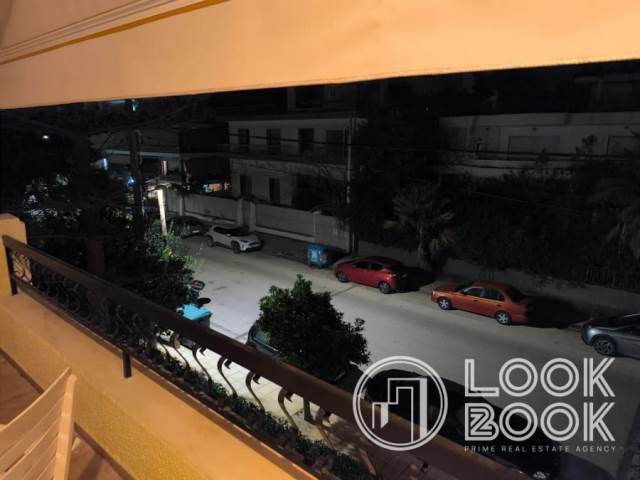 ΕΝΟΙΚΙΑΣΗ ΔΙΑΜΕΡΙΣΜΑΤΟΣ ΣΤΗΝ ΒΑΡΚΙΖΑ 