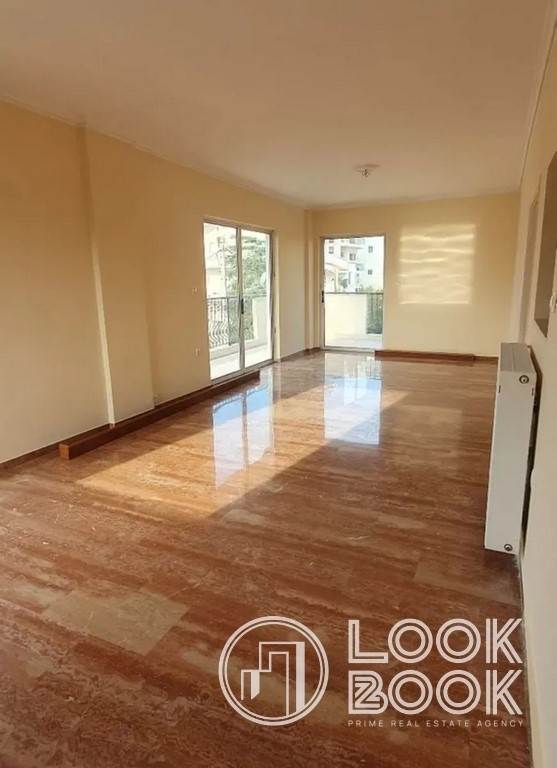 ΕΝΟΙΚΙΑΣΗ ΦΩΤΕΙΝΟΥ ΟΡΟΦΟΔΙΑΜΕΡΙΣΜΑΤΟΣ ΣΤΗΝ ΑΝΩ ΓΛΥΦΑΔΑ 