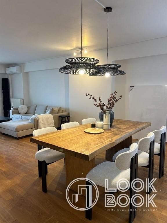 ΜΟΝΤΕΡΝΟ ΔΙΑΜΕΡΙΣΜΑ ΜΕ ΘΕΑ ΣΤΗΝ ΠΑΡΑΛΙΑ ΣΤΗ ΒΟΥΛΑ 