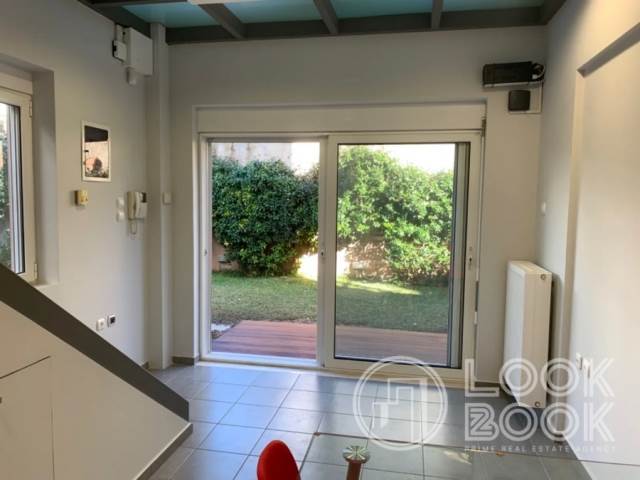 VERY BEAUTIFUL MAISONETTE WITH GARDEN IN GLYFADA 