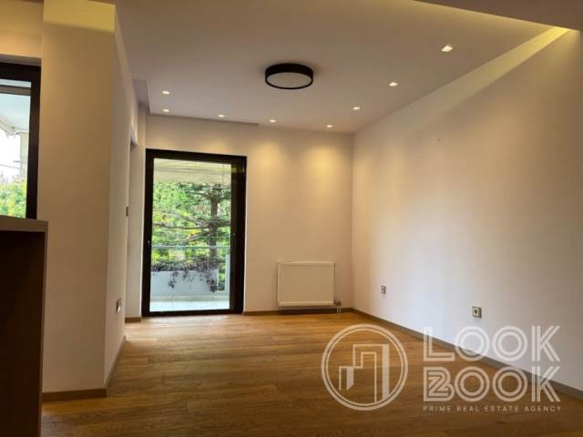 EXCEPTIONAL APARTMENT FOR RENT IN VOULAS LAWYERS 