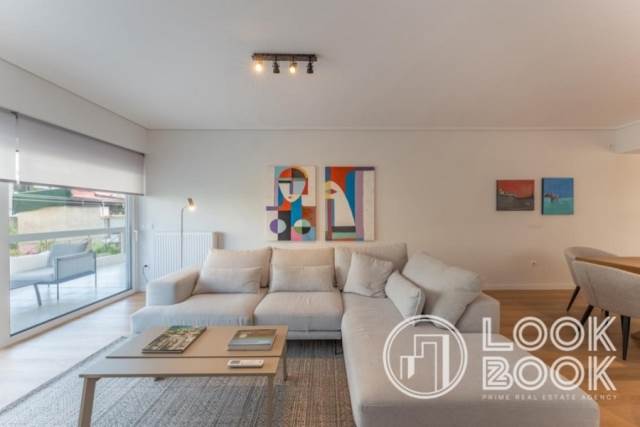 ΚΑΤΑΠΛΗΚΤΙΚΟ ΕΥΡΥΧΩΡΟ  ΔΙΑΜΕΡΙΣΜΑ ΣΤΟ ΓΚΟΛΦ ΓΛΥΦΑΔΑΣ 