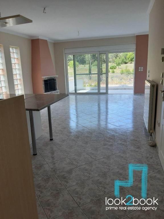 ΕΞΑΙΡΕΤΙΚΟ ΔΙΑΜΕΡΙΣΜΑ ΣΤΗ ΒΑΡΗ  