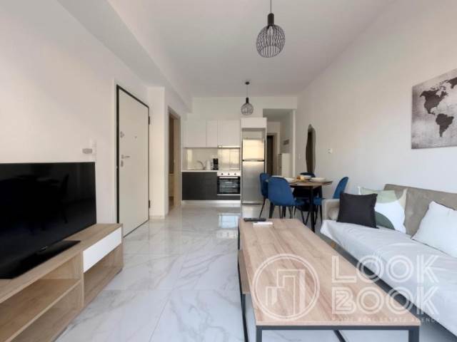 ΠΛΗΡΩΣ ΕΠΙΠΛΩΜΕΝΟ ΔΙΑΜΕΡΙΣΜΑ ΣΤΟ ΝΕΟ ΚΟΣΜΟ ΣΕ ΑΡΙΣΤΗ ΚΑΤΑΣΤΑΣΗ 