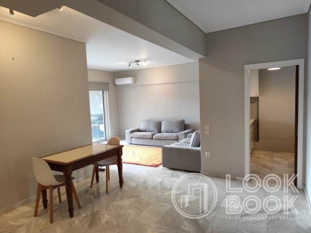 ΠΛΗΡΩΣ ΕΠΙΠΛΩΜΕΝΟ ΔΙΑΜΕΡΙΣΜΑ ΣΕ ΠΟΛΥ ΩΡΑΙΟ ΣΗΜΕΙΟ ΣΤΗΝ ΒΟΥΛΑ  