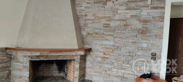 EXCEPTIONAL MAISONETTE IN UPPER GLYFADA 