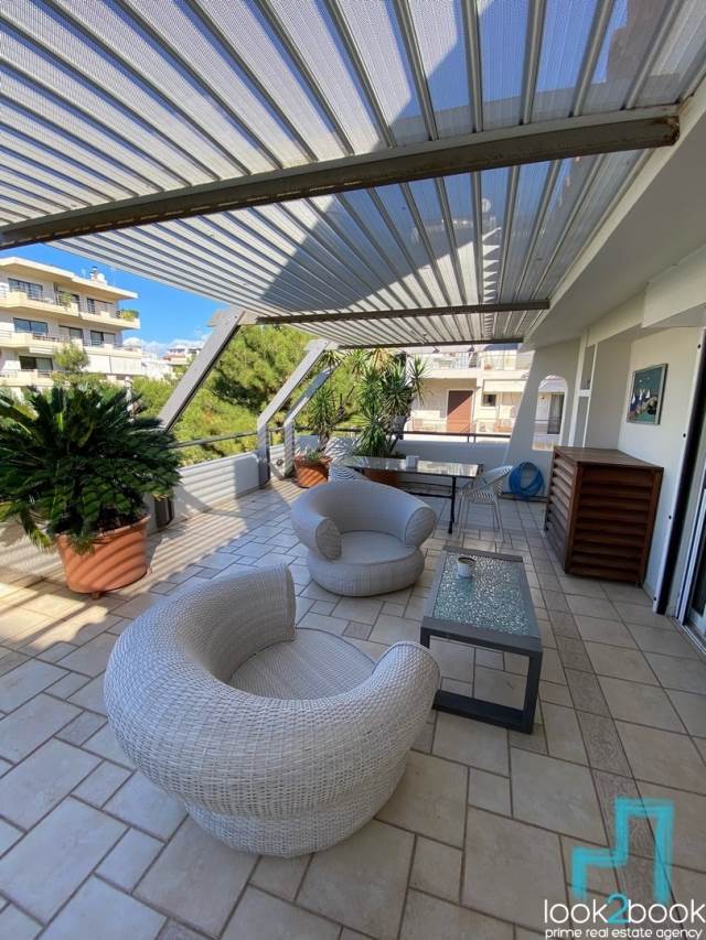 ΜΕΖΟΝΕΤΑ ΠΛΗΡΩΣ ΕΠΙΠΛΩΜΕΝΗ ΚΑΙ ΕΞΟΠΛΙΣΜΕΝΗ ΣΤΗΝ ΚΑΤΩ ΓΛΥΦΑΔΑ  