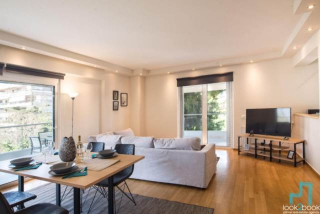 FULLY FURNISHED AND RENOVATED APARTMENT IN PALAIO FALIRO 