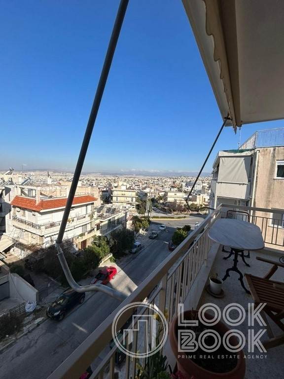 ΡΕΤΙΡΕ ΔΙΑΜΕΡΙΣΜΑ ΜΕ ΘΕΑ ΣΤΑ ΑΣΤΥΝΟΜΙΚΑ ΗΛΙΟΥΠΟΛΗΣ 