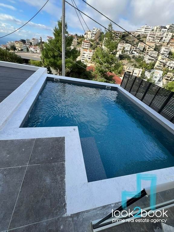 ΕΞΑΙΡΕΤΙΚΗ ΜΕΖΟΝΕΤΑ ΜΕ ΠΙΣΙΝΑ ΚΑΙ ΤΖΑΚΟΥΖΙ ΣΤΟ ΠΑΝΟΡΑΜΑ ΒΟΥΛΑΣ 