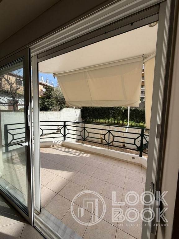 ΦΩΤΕΙΝΟ ΔΙΑΜΕΡΙΣΜΑ ΣΤΗΝ ΑΝΩ ΗΛΙΟΥΠΟΛΗ 