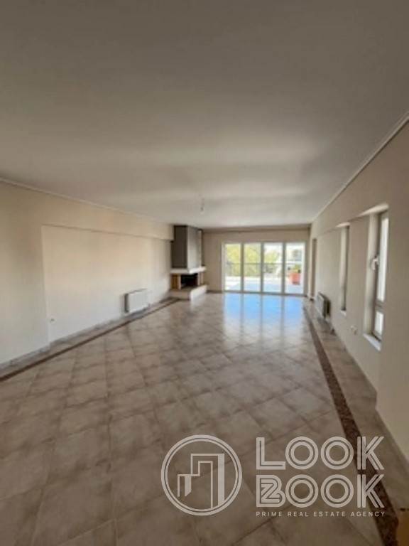 ΕΞΑΙΡΕΤΙΚΟ ΦΩΤΕΙΝΟ ΟΡΟΦΟΔΙΑΜΕΡΙΣΜΑ ΣΤΑ ΠΗΓΑΔΑΚΙΑ 