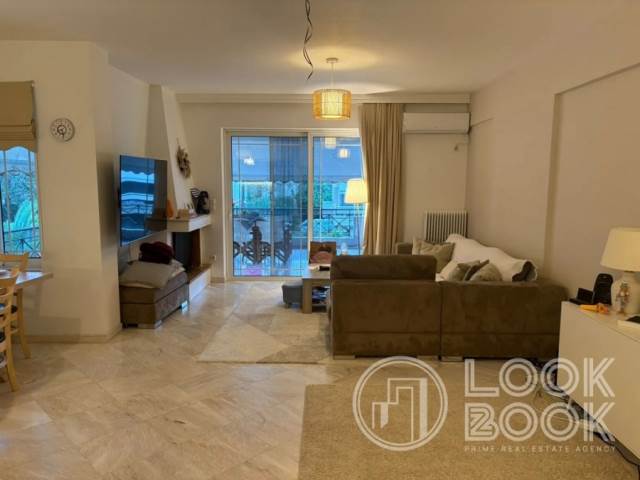 ΡΕΤΙΡΕ ΟΡΟΦΟΔΙΑΜΕΡΙΣΜΑ ΜΕ ΑΠΕΡΙΟΡΙΣΤΗ ΘΕΑ ΣΤΗΝ ΠΑΝΙΩΝΙΑ 