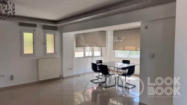 ΕΠΙΠΛΩΜΕΝΗ ΜΕΖΟΝΕΤΑ ΜΕ ΟΜΟΡΦΟΥΣ ΕΞΩΤΕΡΙΚΟΥΣ ΧΩΡΟΥΣ ΣΤΗ ΜΗΛΑΔΕΖΑ 