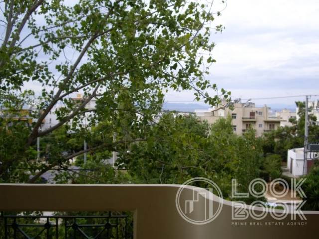 BEAUTIFUL APARTMENT IN AIXONI 