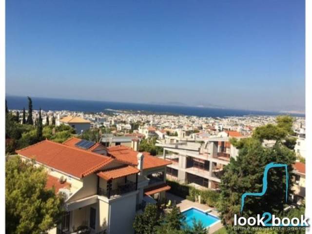 ΜΟΝΤΕΡΝΑ ΡΕΤΙΡΕ ΜΕΖΟΝΕΤΑ ΜΕ ΑΠΕΡΙΟΡΙΣΤΗ ΘΕΑ ΘΑΛΑΣΣΑ ΣΤΗΝ ΑΝΩ ΒΟΥΛΑ 