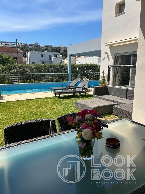 ΕΞΑΙΡΕΤΙΚΗ ΜΕΖΟΝΕΤΑ ΠΡΟΣ ΠΩΛΗΣΗ ΣΤΗ ΒΑΡΚΙΖΑ ΜΕ ΠΙΣΙΝΑ 