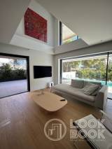slide1 thumbnail