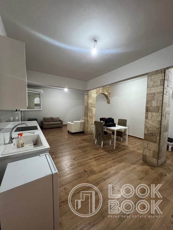 RENOVATED APARTMENT WITH VERANDA IN NEA SMIRNI IN GRAT CONDITION 