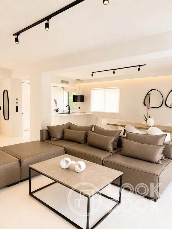 EXCELLENT FURNISHED APARTMENT IN VOULIAGMENI 